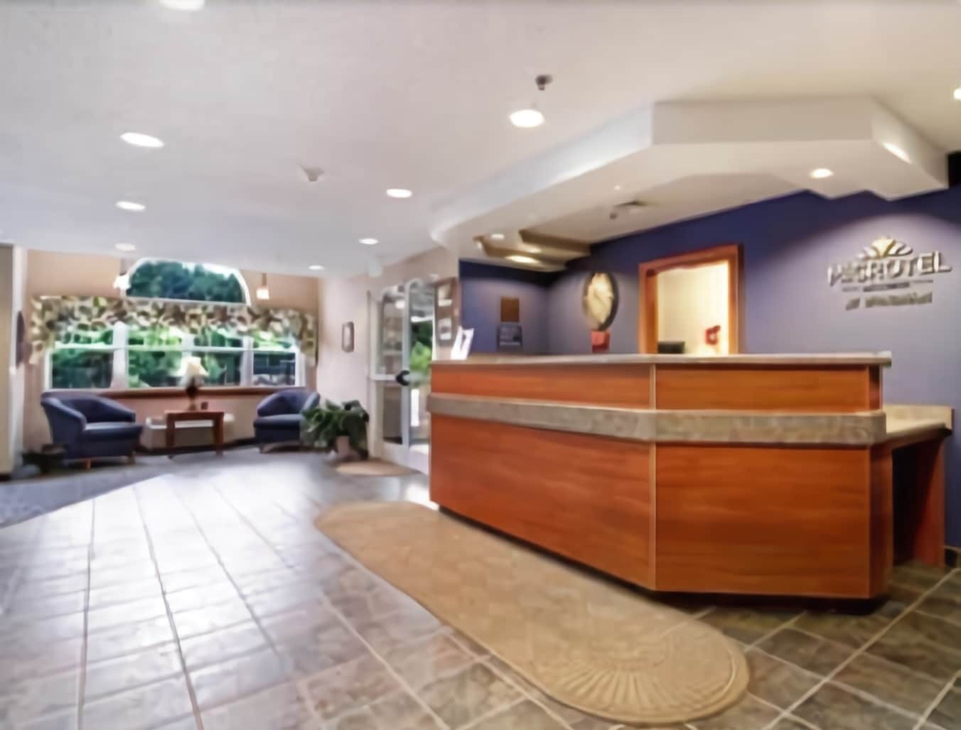 Microtel Inn & Suites by Wyndham Hazelton/Bruceton Mills Exterior foto